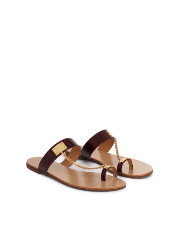 Kazar Slipper in Bordeaux