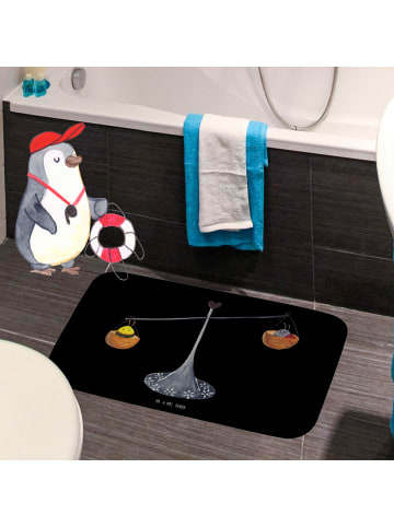 Mr. & Mrs. Panda Badezimmerteppich Sternzeichen Waage ohne Spruch in Schwarz