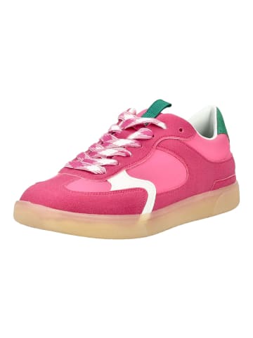 Blowfish Sneaker in Pink