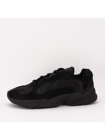 adidas Schuhe Yung-1 Sneaker in Schwarz