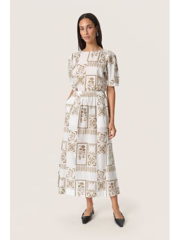 Soaked in Luxury Rock SLReesha Gerade Passform in Broken White