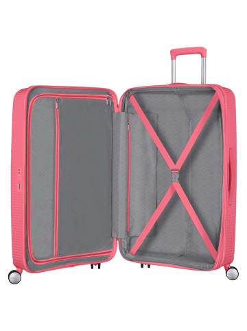 American Tourister Soundbox - 4-Rollen-Trolley 67 cm erw. (gelb) in sun kissed coral