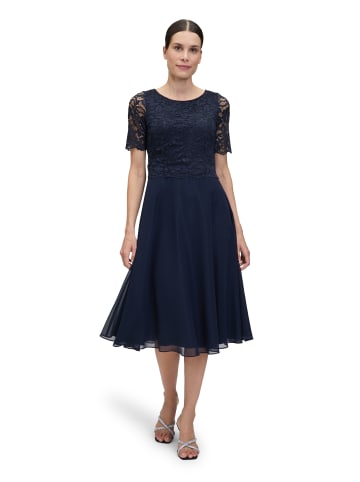 Vera Mont Cocktailkleid mit Spitze in Night Sky