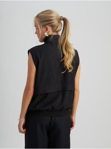 Vest in Black Melange