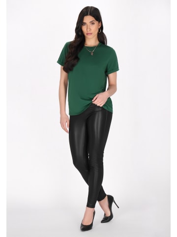 faina Women T-Shirt in green