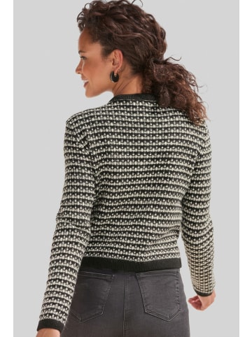 LASCANA Strickjacke in schwarz-weiß kariert