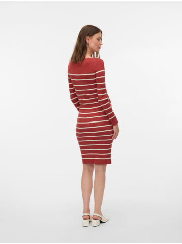 mama licious Strickkleid in Marsala 1