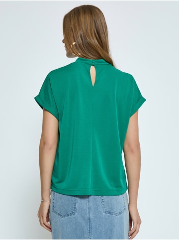 minus T-Shirt in Golf Green