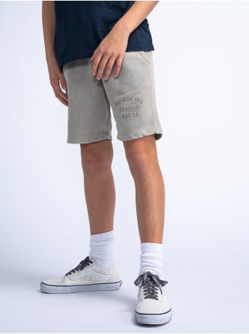 Petrol Industries Jogging-Shorts Suncoast in Braun