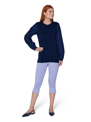 MADELEINE Legerer Pullover in raffiniertem Material-Mix in marine