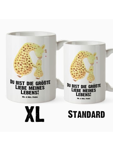 Mr. & Mrs. Panda XL Tasse Giraffe Kind mit Spruch in Weiß