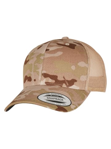  Flexfit Trucker in multicam arid/tan