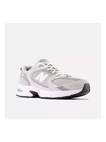 New Balance Sneackers 530 in Grau