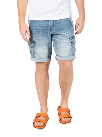 Timezone Slim Fit Cargo Jeansshorts elegant mit Seitentaschen und Umschlag in Hellblau