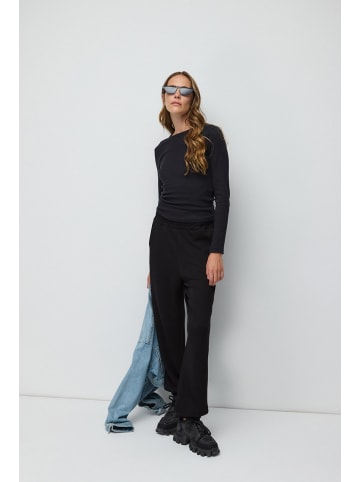NO MATTER WHAT Shirt in Schwarz