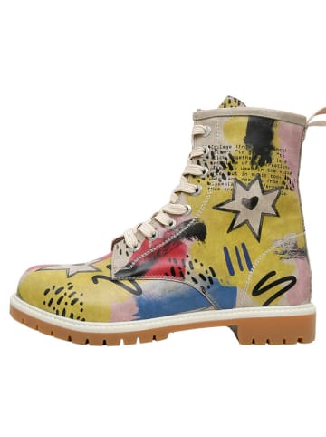 Dogo Longe Boots - The Creation of the Collage in Beige