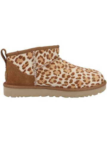 UGG Boots Classic Ultra Mini Plains in multicolor