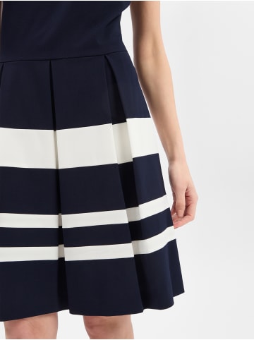 Marie Lund Kleid in marine ecru - 0001