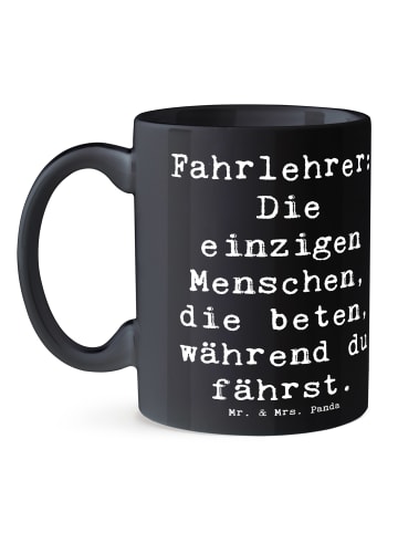 Mr. & Mrs. Panda Becher Spruch Fahrlehrer Engel mit Spruch in Schwarz