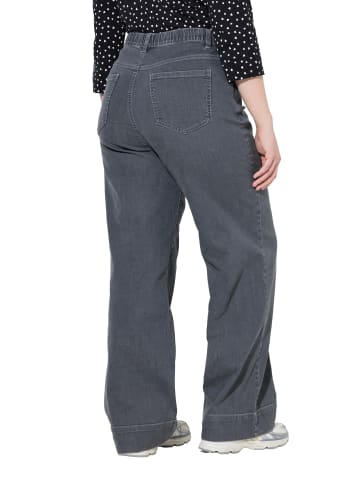 Jeans in grey denim