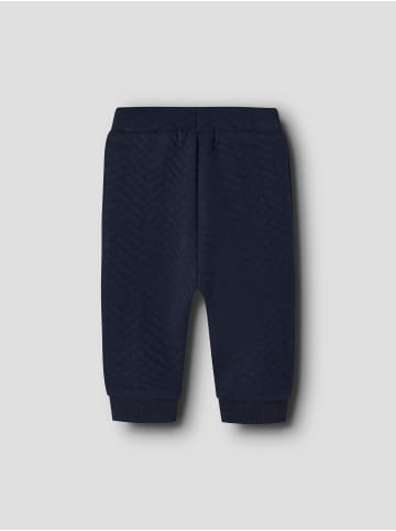 name it Hose in Navy Blazer