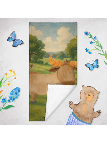 Mr. & Mrs. Panda Strandtuch Sternzeichen Stier Design ohne Spruch in Weiß