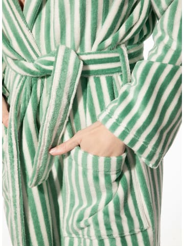 SHORT STORIES Bademantel in Grün