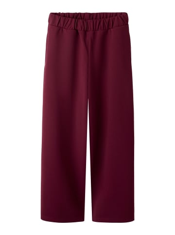 name it Hose in Burgundy