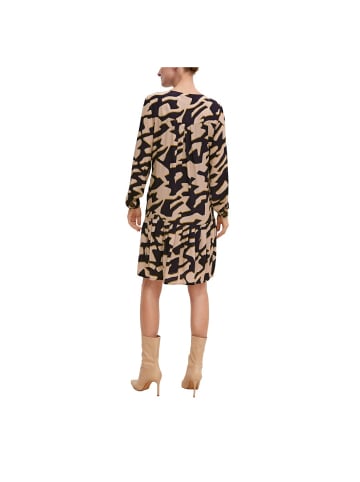 comma Kleid in Beige