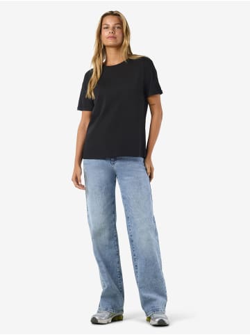 Noisy may T-Shirt in Black