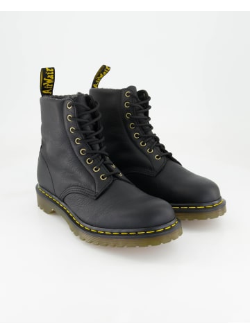 Dr. Martens Winterstiefel in Schwarz