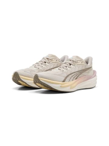 Puma Laufschuh "Deviate Nitro 4 Wns" in Weiß