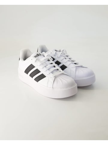 adidas Sneaker in Weiß