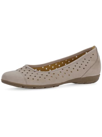 Gabor Ballerina in beige