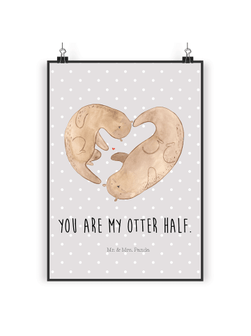 Mr. & Mrs. Panda Poster Otter Herz mit Spruch in Grau Pastell