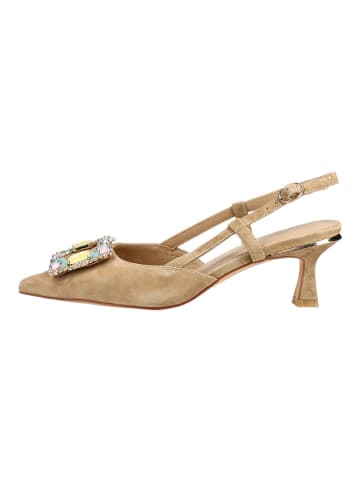 Alma en Pena Pumps in Sand