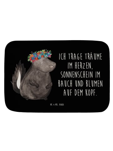 Mr. & Mrs. Panda Badeteppich Stinktier  mit Spruch in Schwarz