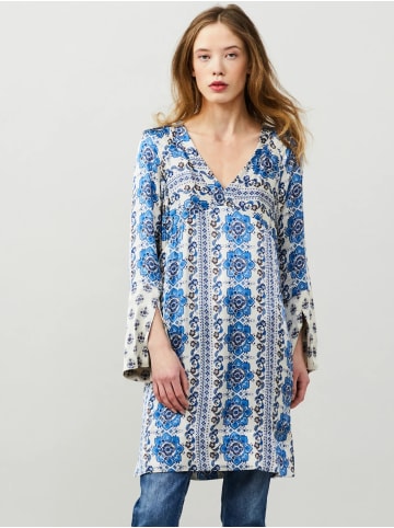 Odd Molly Shirt Hayden in LIGHT PORCELAIN