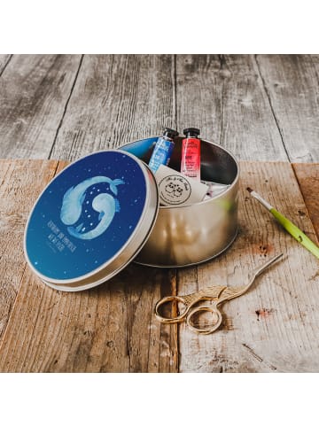 Mr. & Mrs. Panda Vorratsdose Sternzeichen Fische mit Spruch in Sternenhimmel Blau