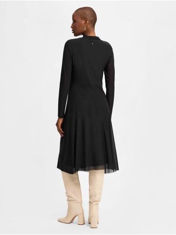 comma Kleid in schwarz - 0002