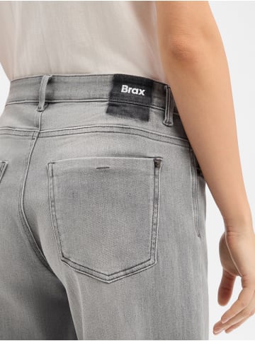 BRAX  Jeans Magic Maine in grau