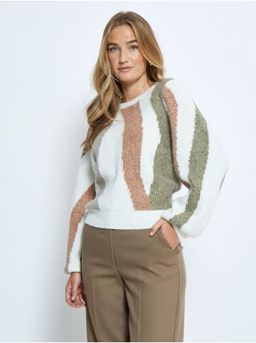 Peppercorn Pullover in Kangaroo Brown Jacquard