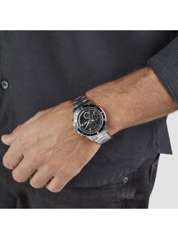 s.Oliver Armbanduhr Core Round in silber