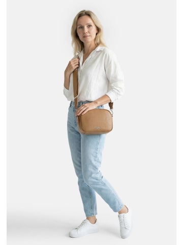 SURI FREY Umhängetasche SFY Jenny in sahara 920