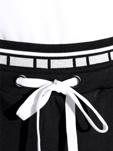 creation L Jogg Pants in schwarz