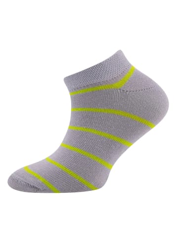 ewers 4er-Set Sneaker Socken Hai/Ringel in schwarz-grau