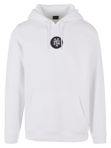 Mister Tee Mister Tee in white