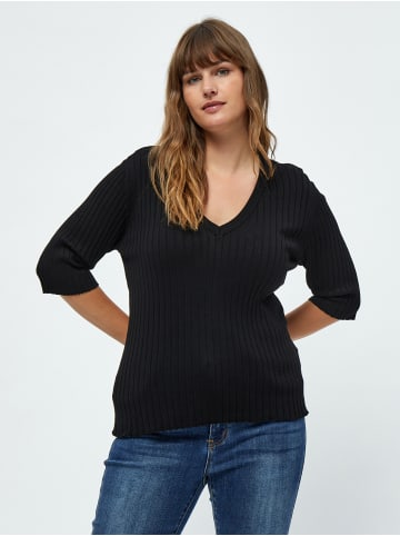 Peppercorn Pullover in Black