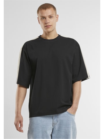 Urban Classics Shorts - Sweat in black