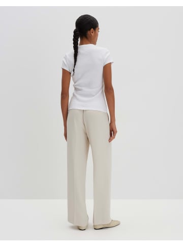 someday. Kleoh detail in White